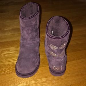 dark purple Swarovski bow Uggs worn once! size 8